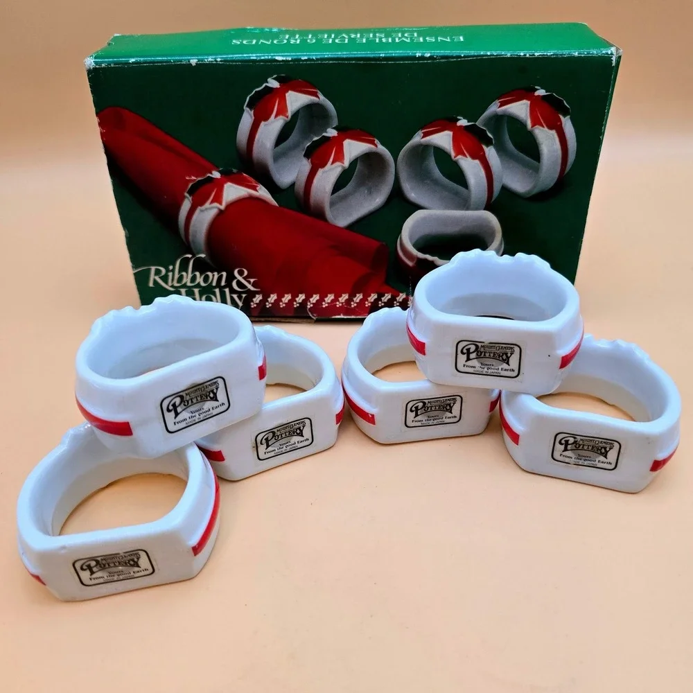 Vintage Mount Clemens Pottery Ribbon & Holly Ceramic Napkin Rings Set of 6 Japan